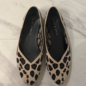 Kelly and Katie great condition ballet slipper